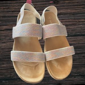 Adorable slip on comfy shoes! Like new rainbow sparkles iridescent